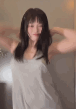 福利姬美女 推特onlyfans yum_707玉米 VIP專享 4月最新 三視角抖音風裸舞視頻福利 [7V/157M][百度盤]